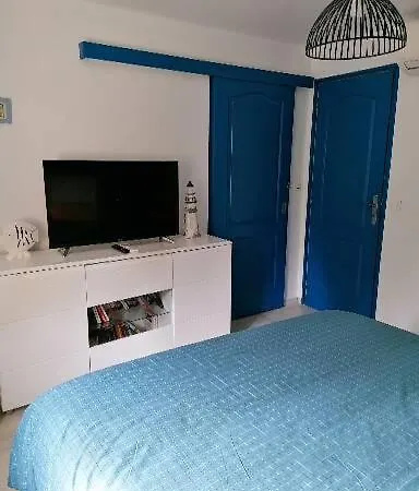 公寓 De Au 1er Etage 45m2 昂蒂布