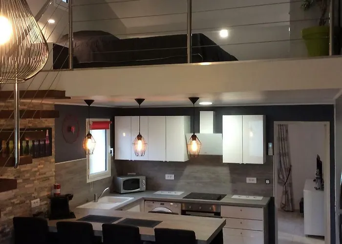 Appartamento De Au 1er étage 45m2 *