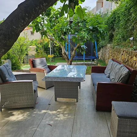 De Au 1er étage 45m2 *