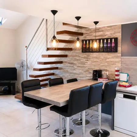 Appartamento De Au 1er étage 45m2