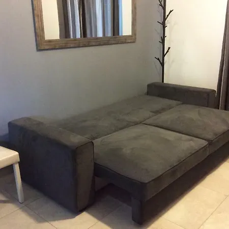 De Au 1er Etage 45m2 Antibes