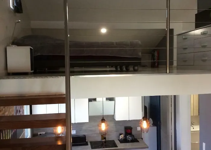 Apartment De Au 1er Etage 45m2 *